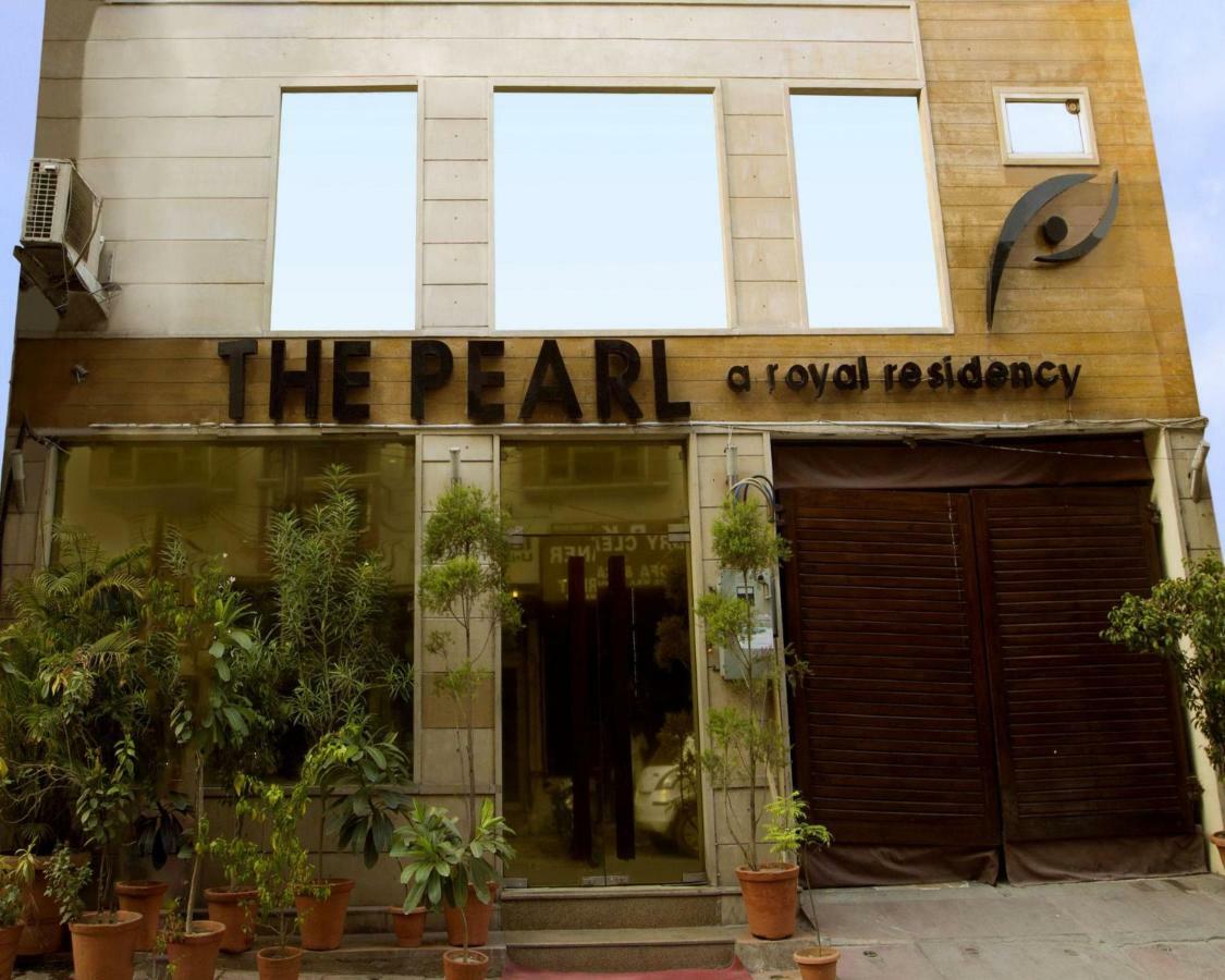 The Pearl- A Royal Residency Hotel New Delhi Exterior photo